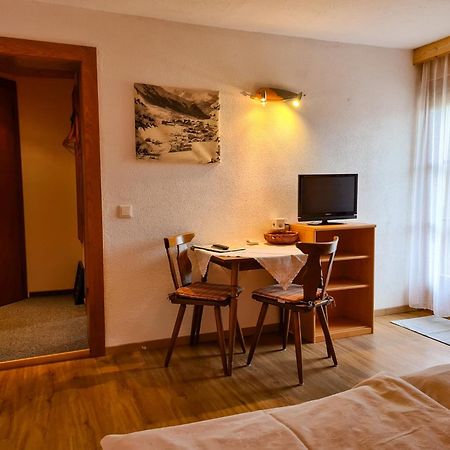 Haus Daheim Bed and Breakfast Berwang Buitenkant foto